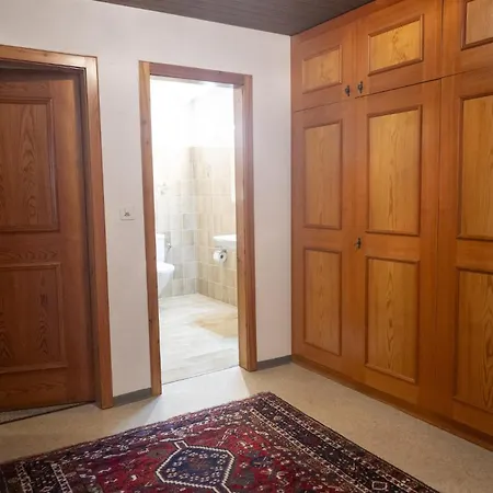 Chasa Bugliet Apartment