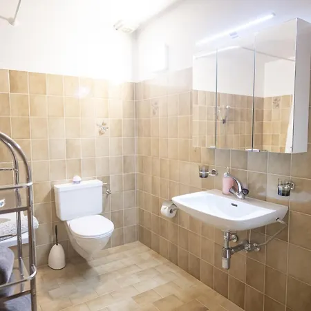 Chasa Bugliet Apartment