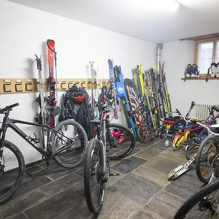 Chasa Bugliet Apartamento *